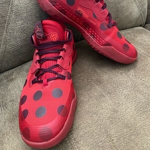 Size 9 Adidas Red Harden Vol 5 men shoes